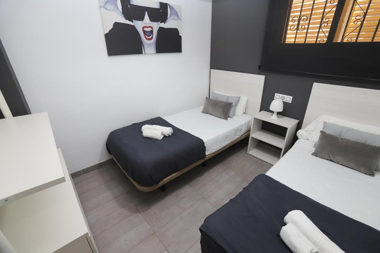 Differentflats Grd Apartment Салоу Екстериор снимка