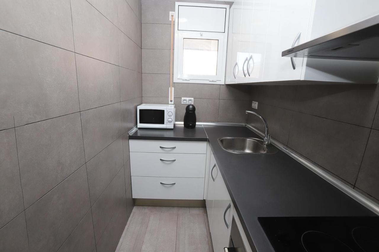 Differentflats Grd Apartment Салоу Екстериор снимка